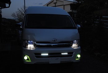 200系3型後期フォグランプ専用HID