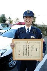 ■前職は俳優や国鉄職員　ユニーク警察官が活躍中